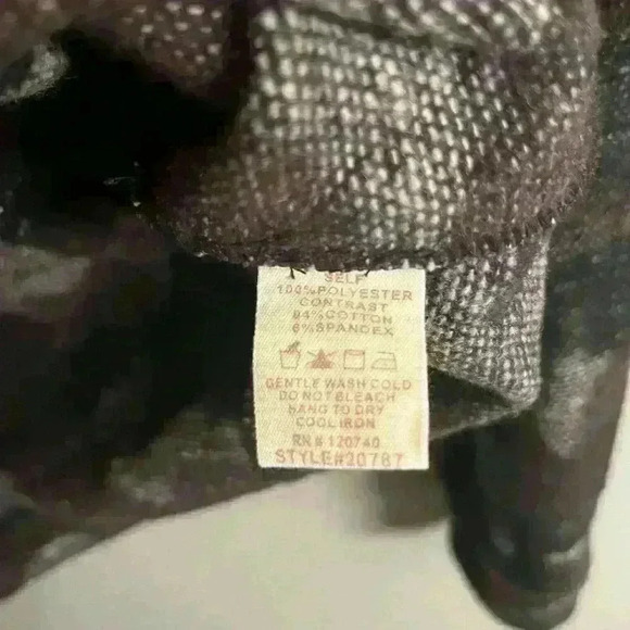 Mystree Shacket with hoodie -Raw Hem- Size S - Picture 4 of 9